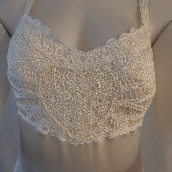 SOLD!!Issue Women's 100% Silk Embroidery Crisscross  Back Gown - Picture 11 of 11